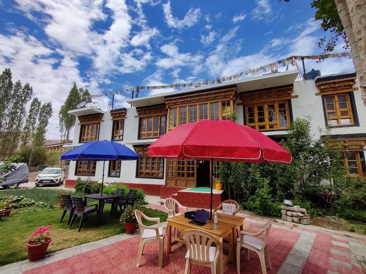 Jig Gyas Guest House Leh Exterior photo