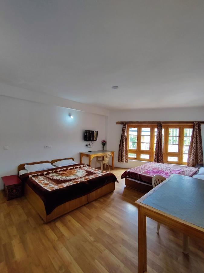 Jig Gyas Guest House Leh Exterior photo